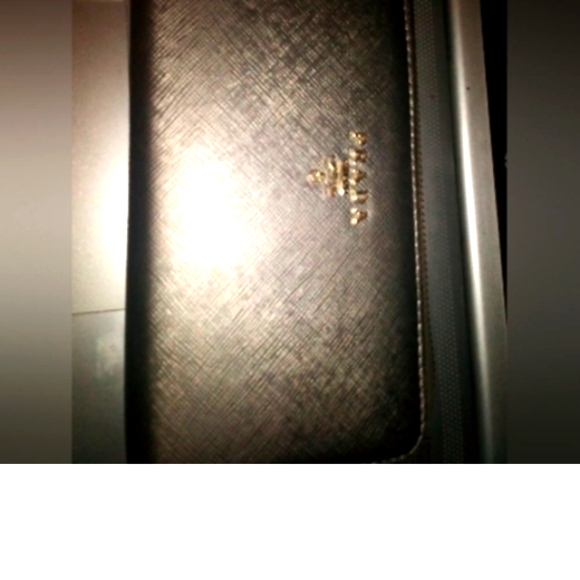 Prada Black Wallet Free Shipping - Picture 1 of 13
